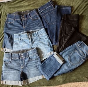 Apt 9 Jeans, Capri, Shorts * Size 6 * EUC